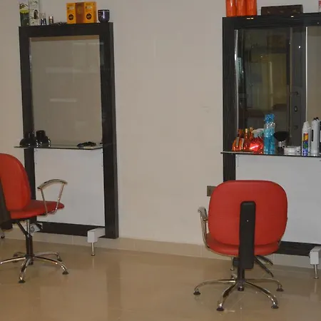 Konak Luxury Direct Beach 아파트