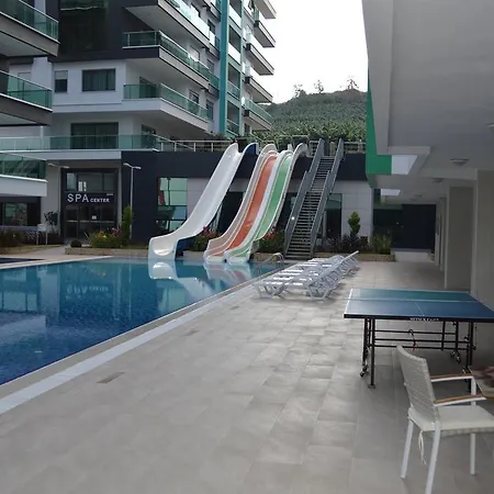Konak Luxury Direct Beach * 카기켁
