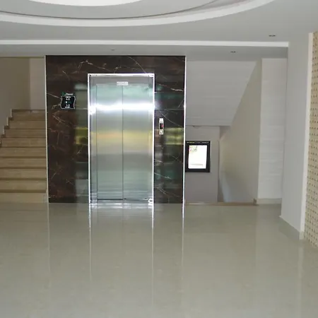 아파트 Konak Luxury Direct Beach 카기켁